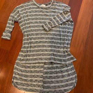 Vestique Striped Tunic